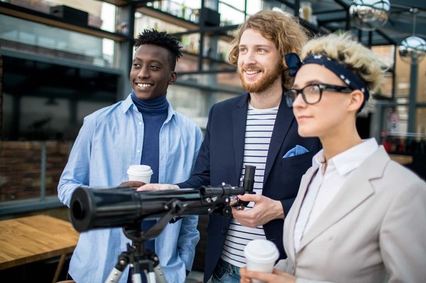 Comment organiser un camping pour observer les phénomènes célestes rares comme les éclipses lunaires?
